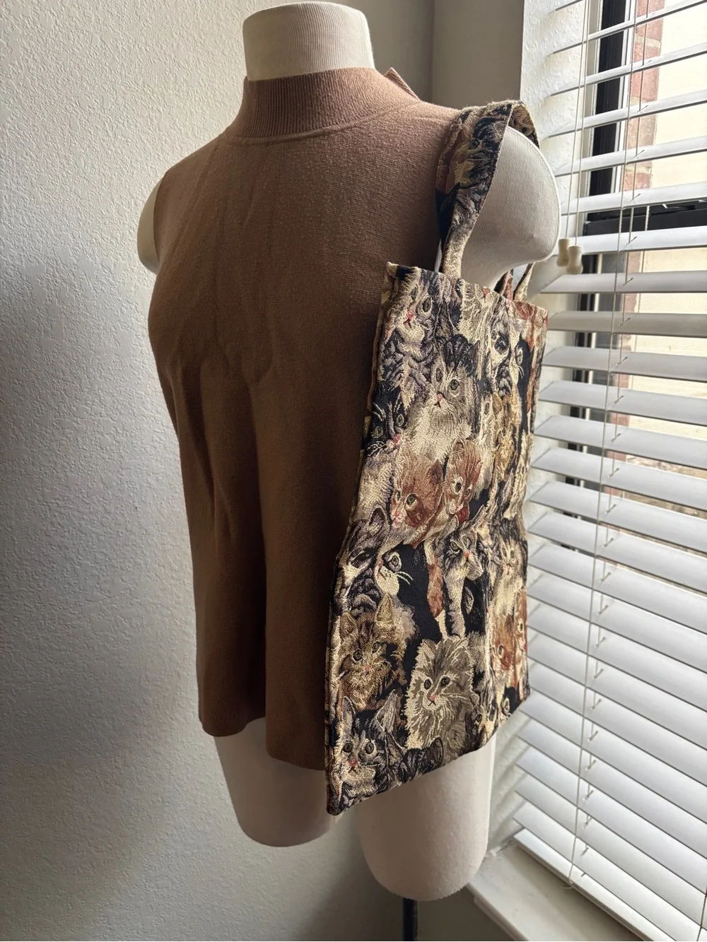 N/A tapestry tote